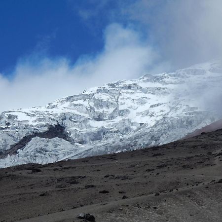 Hostel Tierra De Fuego Латакунга Экстерьер фото